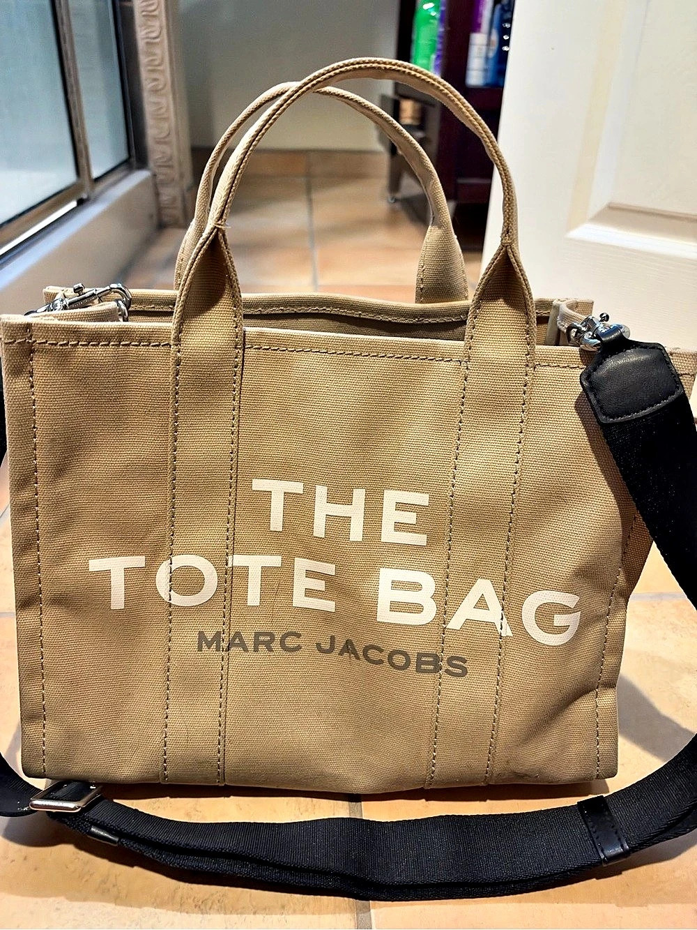 Marc Jacobs The Tote Bag Canvas Tote Bag in Brown